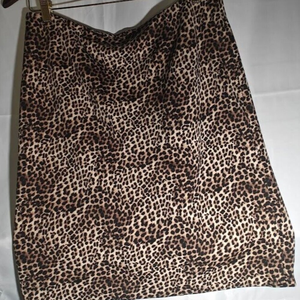 ALFANI Women’s Size 14 Leopard Print Skirt - Stylish & Comfortable